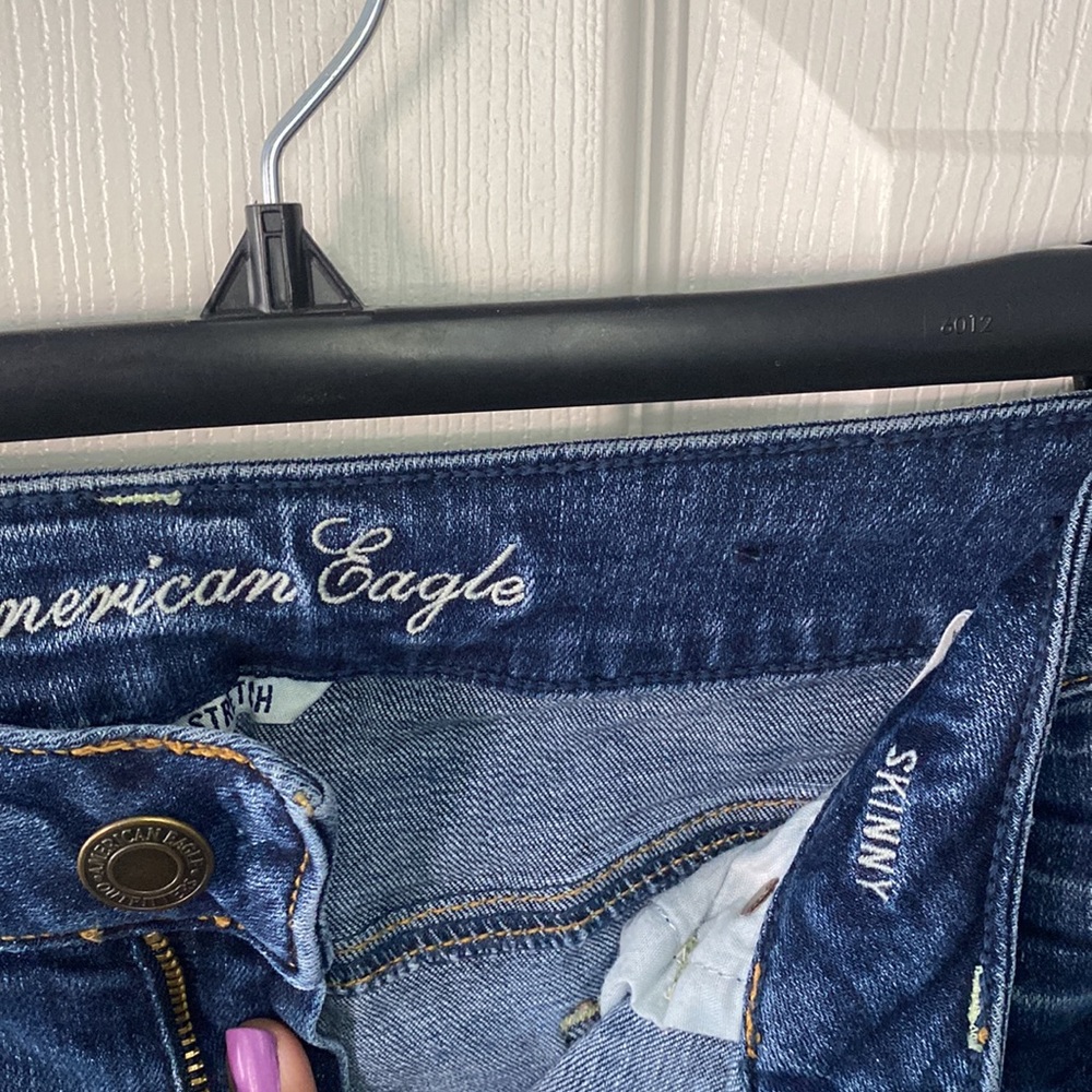 American Eagle - Picture 2 of 9